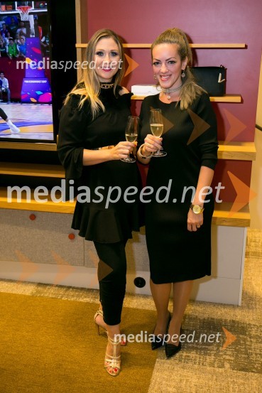  Kaly Kolonič, voditeljica, lastnica licence World Top Model Slovenia in lastnica PR Agencije Ekskluzivno;  Sanja Stojanovski, SAN fashion and jewelryWorld Top Model Slovenia 2017 Nataša Ristić