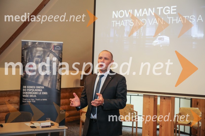  Claus Wallenstein, direktor, MAN Truck & Bus Slovenija, d. o. o.Novo gospodarsko vozilo MAN TGE, predstavitev