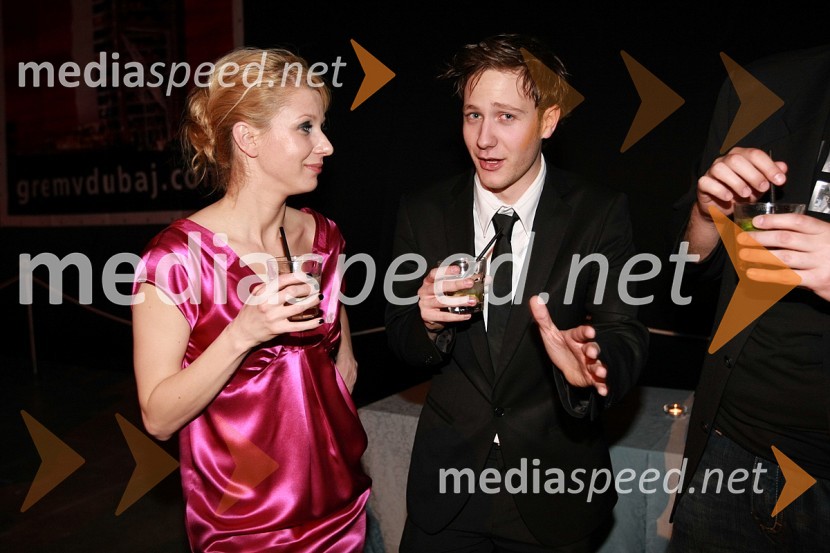 Tjaša Železnik in Klemen Slakonja, voditelja oddaje NLPViktorji 2007, rdeča preproga, zakulisje, after party