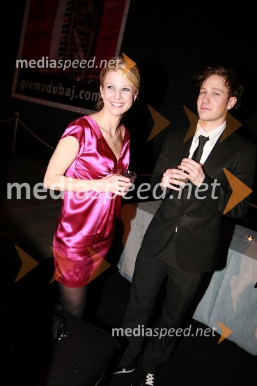 Tjaša Železnik in Klemen Slakonja, voditelja oddaje NLPViktorji 2007, rdeča preproga, zakulisje, after party