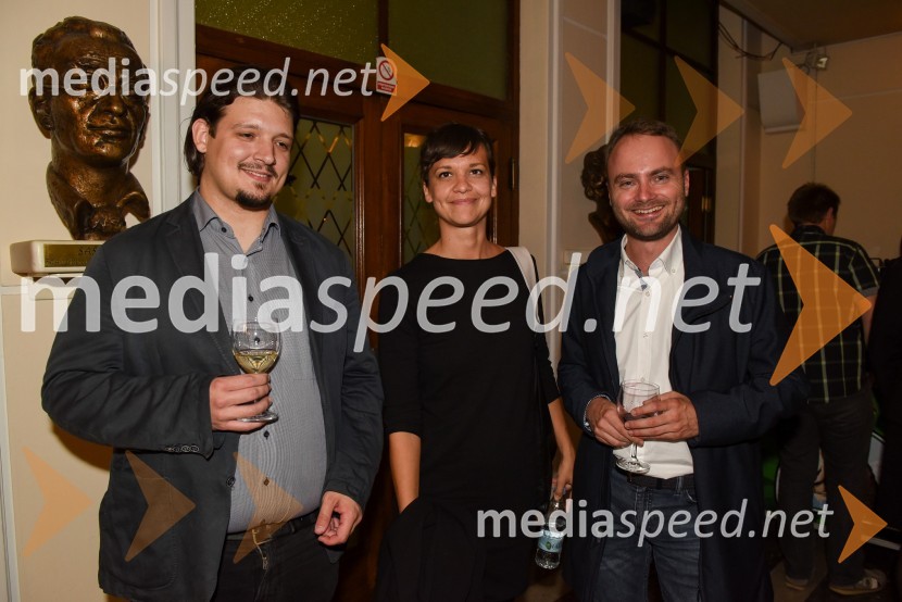  Iztok Kocen, dirigent;  Ajda Valcl, režiserka;  Simon Dvoršak, dirigentErazem in potepuh, premiera otroške predstave