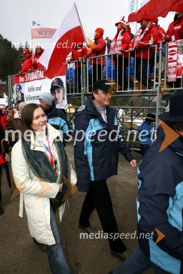 Dr. Milan Zver, minister za šolstvo in šport s spremljevalko Andrejo ValičFinale Svetovnega pokala v smučarskih skokih v Planici, NEDELJA