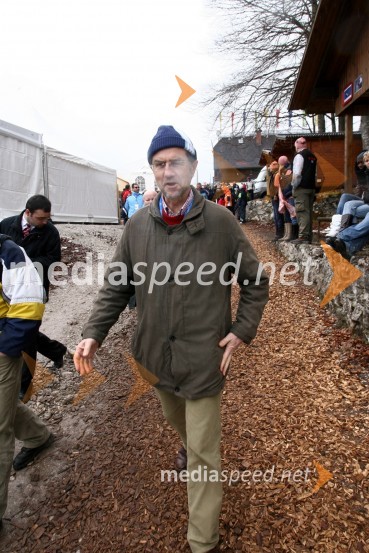 Lojze Peterle, evroposlanec
	Finale Svetovnega pokala v smučarskih skokih v Planici, NEDELJA