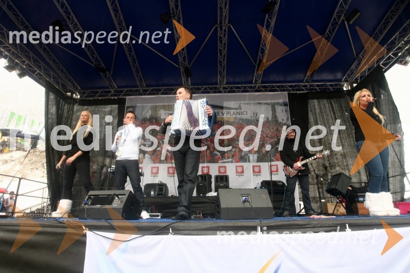 Skupina Atomik Harmonik
	Finale Svetovnega pokala v smučarskih skokih v Planici, NEDELJA