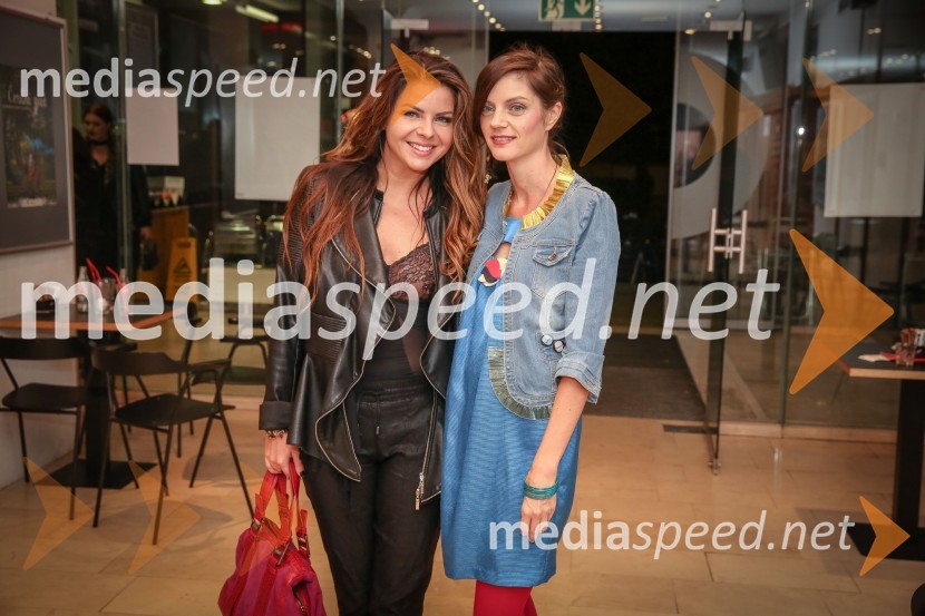  Neža Buh-Neisha, glasbenica;  Katjuša Štingl, novinarkaTvoj bodoči bivši mož, komedija Vida Valiča