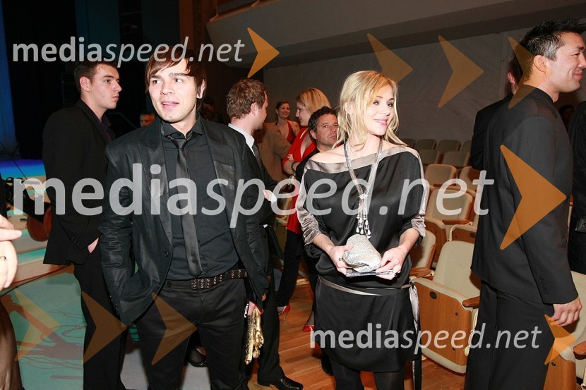Lado Bizovičar, voditelj oddaje As ti tud not padu in Katarina Čas, TV voditeljicaViktorji 2007, rdeča preproga, zakulisje, after party