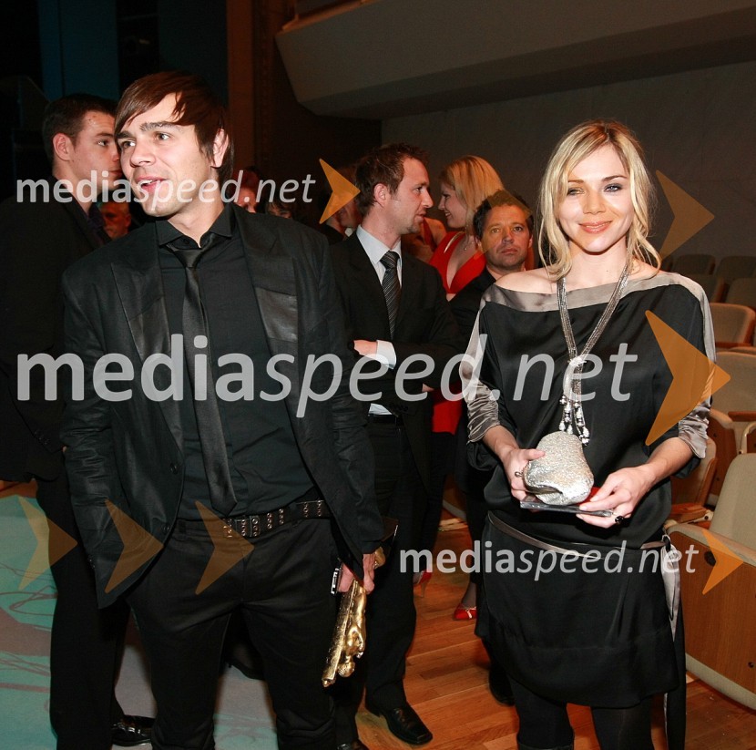 Lado Bizovičar, voditelj oddaje As ti tud not padu in Katarina Čas, TV voditeljicaViktorji 2007, rdeča preproga, zakulisje, after party