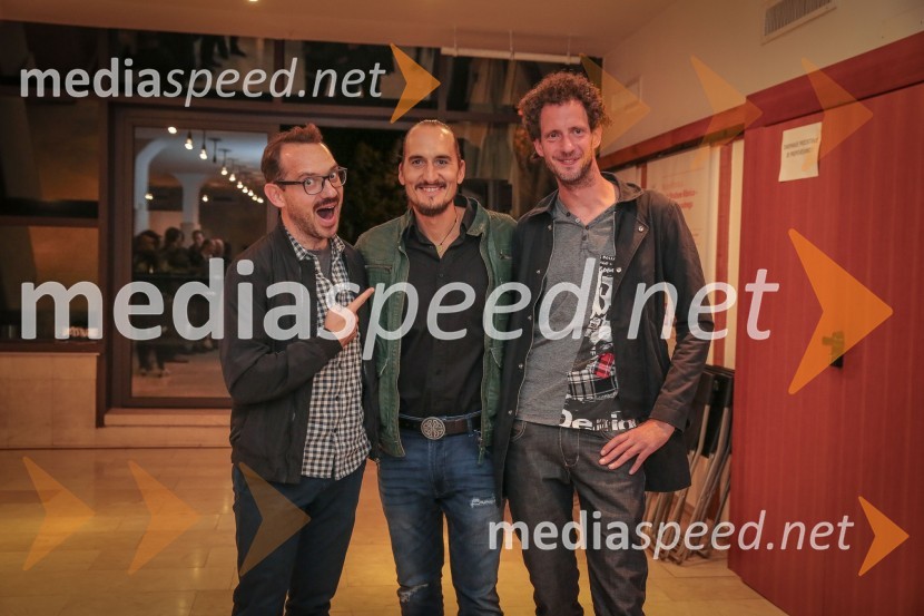  Jože Robežnik, igralec;  Vid  Valič, stand-up komik, voditelj;  Toni Cahunek, igralec, novinarTvoj bodoči bivši mož, komedija Vida Valiča