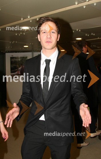 Klemen Slakonja, voditelj oddaje NLPViktorji 2007, rdeča preproga, zakulisje, after party