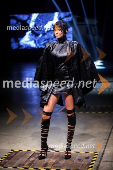 Kolekcija modnega oblikovalca Marka MitanovskegaMercedes-Benz Fashion Week 2017, sobota