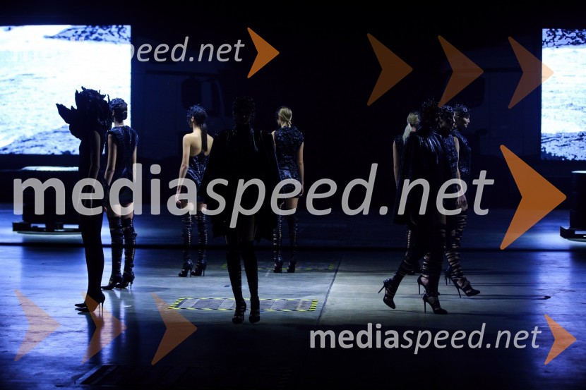 Kolekcija modnega oblikovalca Marka MitanovskegaMercedes-Benz Fashion Week 2017, sobota