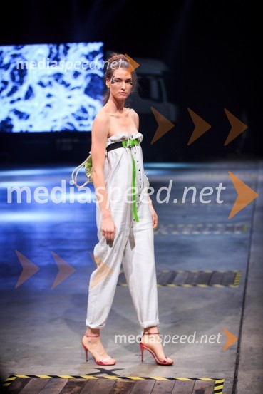 Kolekcija blagovne znamke Sofia NogardMercedes-Benz Fashion Week 2017, sobota