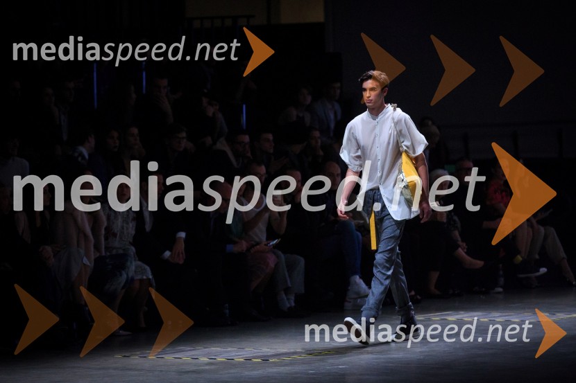 Kolekcija blagovne znamke Sofia NogardMercedes-Benz Fashion Week 2017, sobota