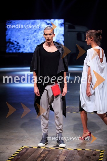 Kolekcija blagovne znamke Sofia NogardMercedes-Benz Fashion Week 2017, sobota