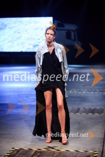 Kolekcija blagovne znamke Sofia NogardMercedes-Benz Fashion Week 2017, sobota