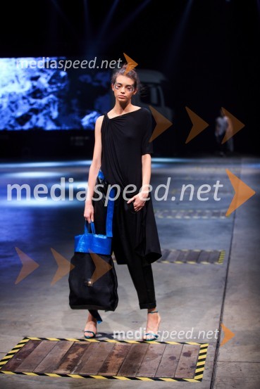 Kolekcija blagovne znamke Sofia NogardMercedes-Benz Fashion Week 2017, sobota