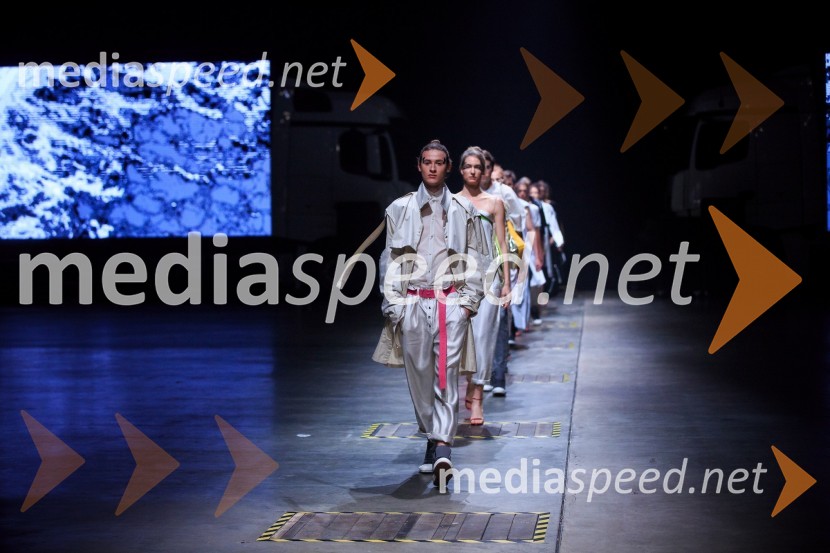 Kolekcija blagovne znamke Sofia NogardMercedes-Benz Fashion Week 2017, sobota