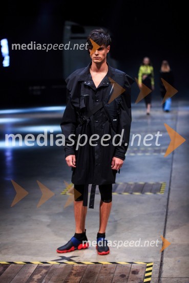 Kolekcija modne oblikovalke Sari Valenci for AndražMercedes-Benz Fashion Week 2017, sobota