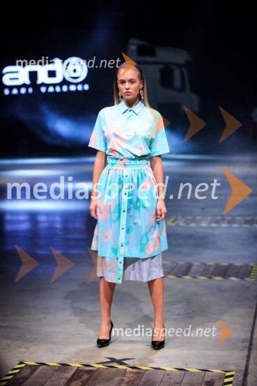 Kolekcija modne oblikovalke Sari Valenci for AndražMercedes-Benz Fashion Week 2017, sobota