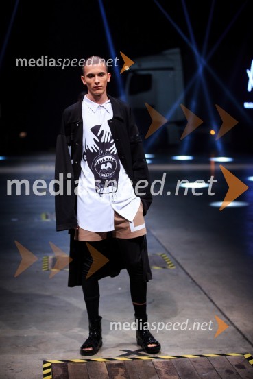 Kolekcija modne oblikovalke Milice VukadinovićMercedes-Benz Fashion Week 2017, sobota