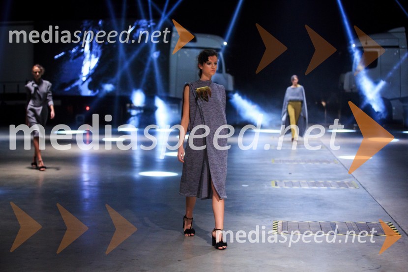 Kolekcija modne oblikovalke Tanje ZornMercedes-Benz Fashion Week 2017, sobota