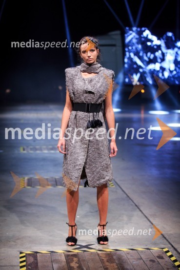 Kolekcija modne oblikovalke Tanje ZornMercedes-Benz Fashion Week 2017, sobota