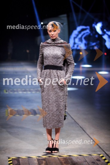 Kolekcija modne oblikovalke Tanje ZornMercedes-Benz Fashion Week 2017, sobota