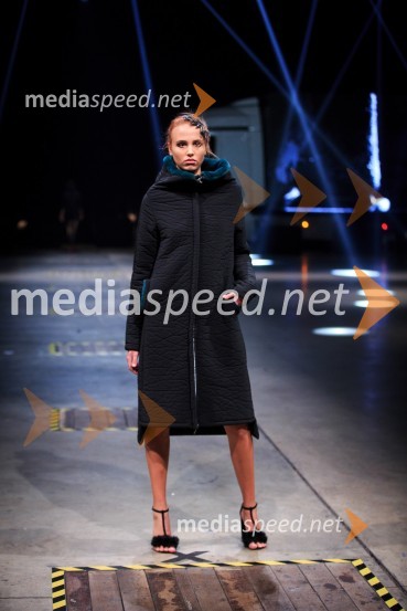 Kolekcija modne oblikovalke Tanje ZornMercedes-Benz Fashion Week 2017, sobota