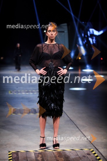 Kolekcija modne oblikovalke Tanje ZornMercedes-Benz Fashion Week 2017, sobota