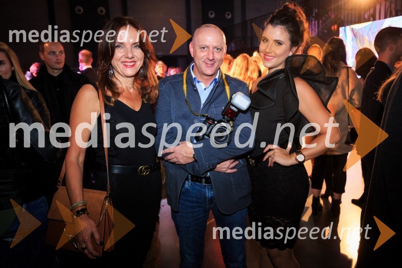  Jasna Rozman Marčič, Krka d.d.;  Sašo Radej, fotograf;  Maja Marčič, Miss Vojvodine 2017, Miss Porto Carras 2017, Miss Universe 2018Mercedes-Benz Fashion Week 2017, sobota