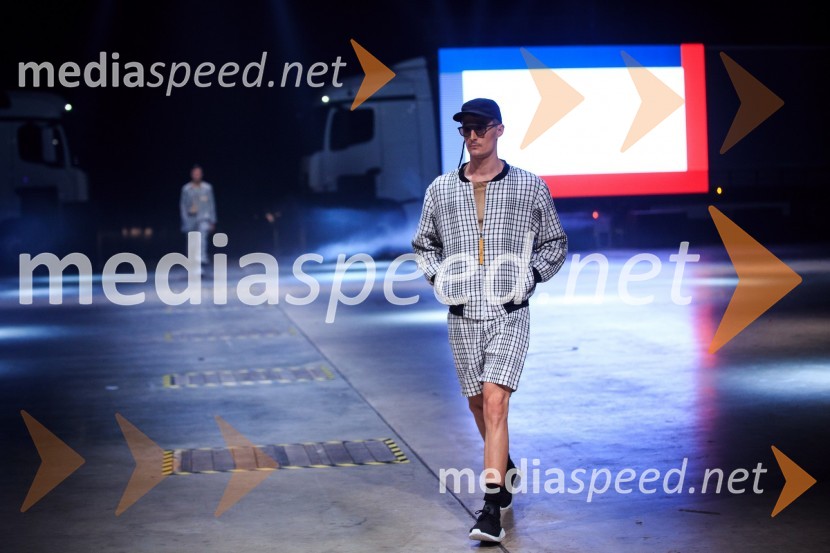 Kolekcija blagovne znamke D'AlpaosMercedes-Benz Fashion Week 2017, sobota