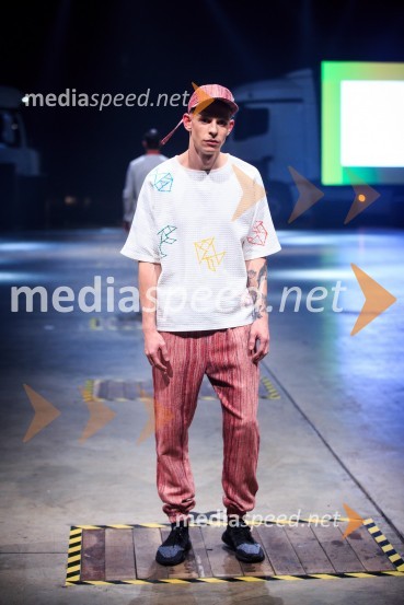 Kolekcija blagovne znamke D'AlpaosMercedes-Benz Fashion Week 2017, sobota