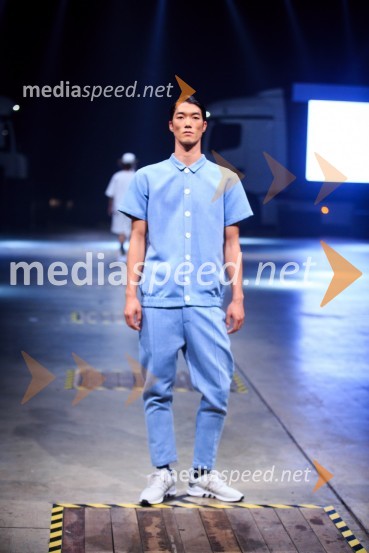 Kolekcija blagovne znamke D'AlpaosMercedes-Benz Fashion Week 2017, sobota