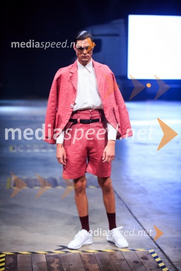 Kolekcija blagovne znamke D'AlpaosMercedes-Benz Fashion Week 2017, sobota