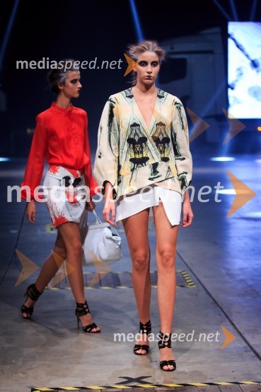 Kolekcija blagovne znamke Arnoldo][BattoisMercedes-Benz Fashion Week 2017, sobota