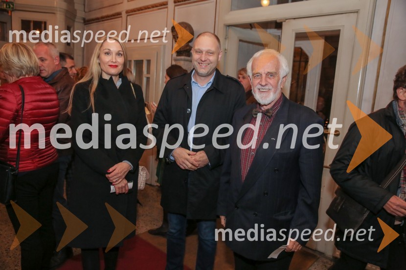  ... ;  Mitja Čander, direktor, založba Beletrina;  Mitja Meršol, nekdanji poslanec in dolgoletni urednik časopisa DeloZid, jezero, premiera predstave