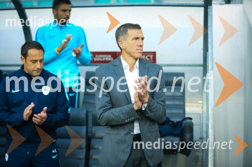  Srečko Katanec, selektor slovenske nogometne reprezentanceSlovenija se poslavlja od Svetovnega prvenstva v nogometu, remizirali smo proti Škotom