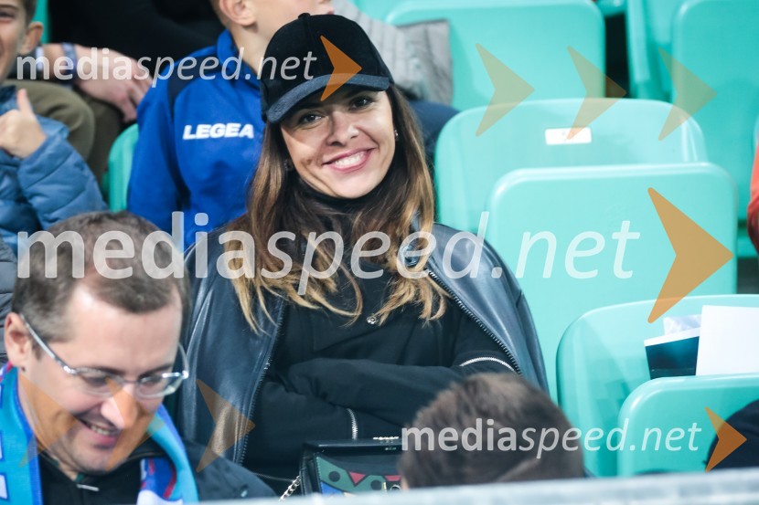  Viktorija Radojević Mavrič, direktorica marketinga in razvoja Mercator d.d.Slovenija se poslavlja od Svetovnega prvenstva v nogometu, remizirali smo proti Škotom