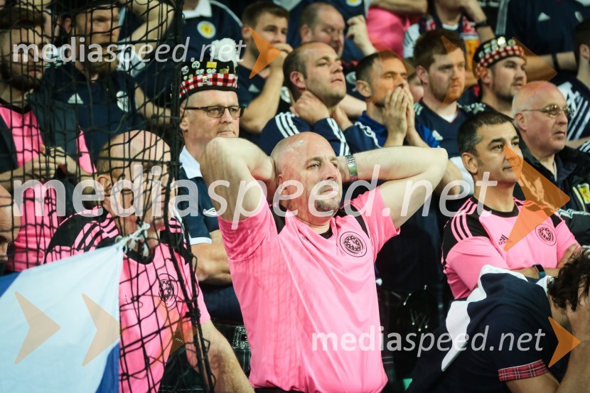 Nogometna tekma Slovenija - ŠkotskaSlovenija se poslavlja od Svetovnega prvenstva v nogometu, remizirali smo proti Škotom