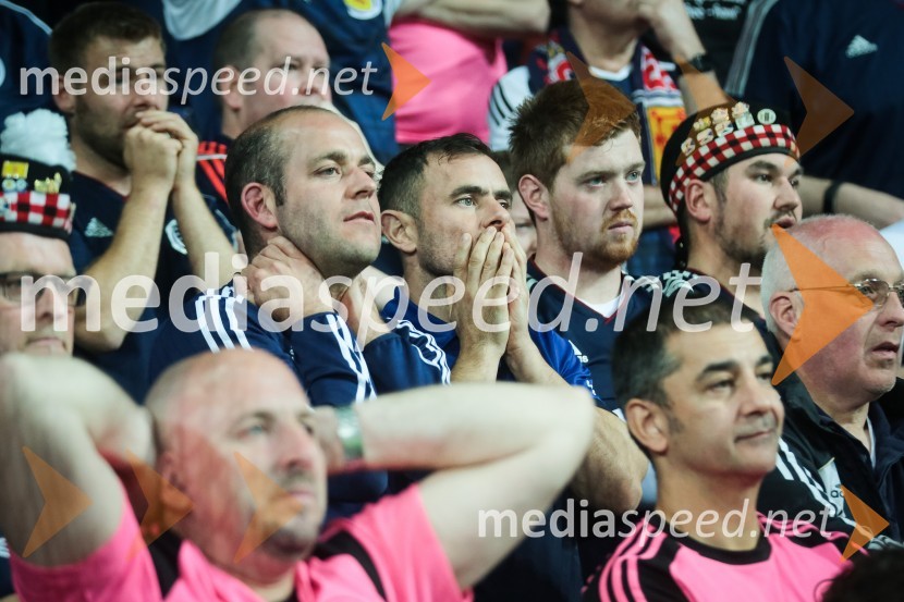 Nogometna tekma Slovenija - ŠkotskaSlovenija se poslavlja od Svetovnega prvenstva v nogometu, remizirali smo proti Škotom