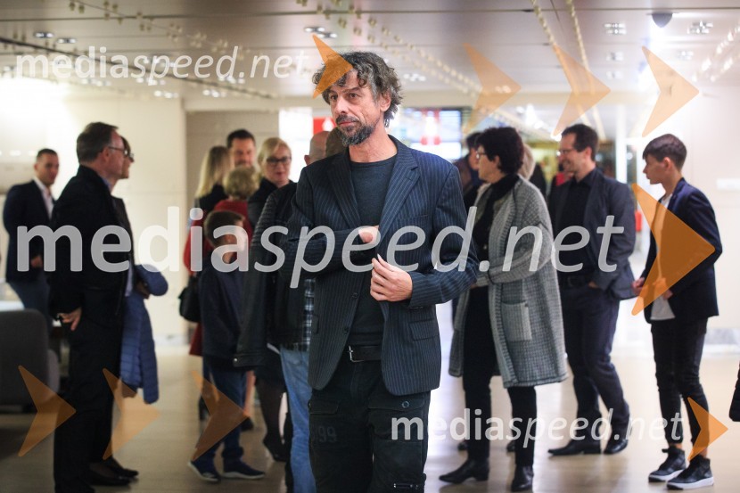  Jan  Cvitkovič, igralec, režiserDružinica, premiera filma