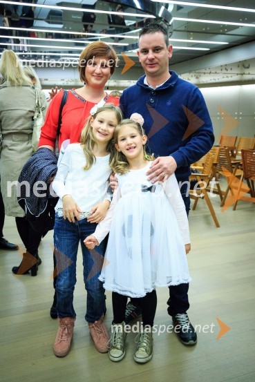 Družinica, premiera filma