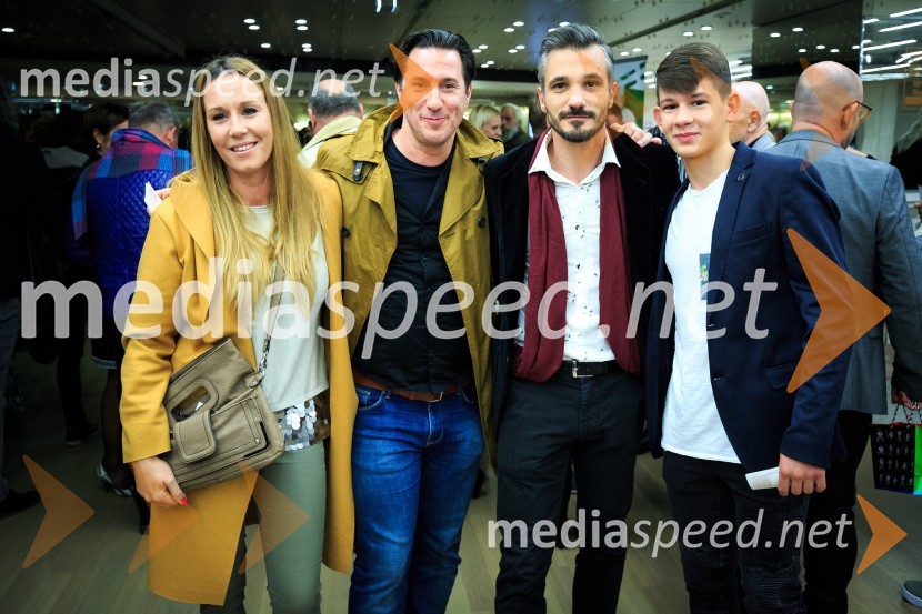  ... ;  Jan Bučar, igralec;  Primož Vrhovec, igralec;  Miha Košec, nastopajoči v filmuDružinica, premiera filma