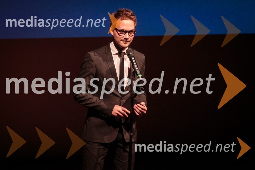  Nejc Šmit, improvizator, stand up komik, glasbenikDružinica, premiera filma