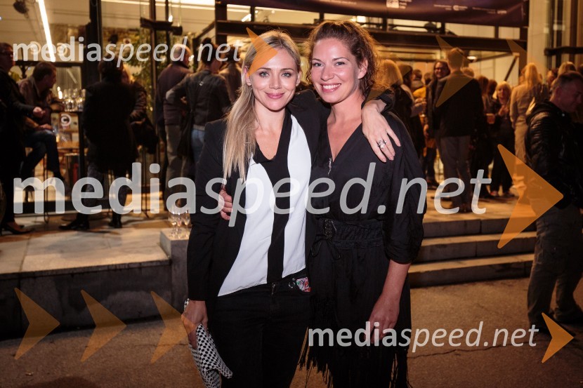  Katarina Čas, igralka, voditeljica;  Irena Kovačevič, igralkaDružinica, premiera filma