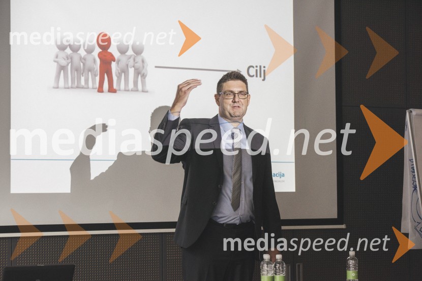  Miha Bavec, poslovni trener in coach, Transformacija d.o.oDelovna razmerja v podjetjih, predavanje