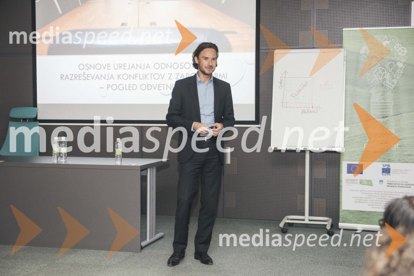  Tilen Tacol, odvetnikDelovna razmerja v podjetjih, predavanje