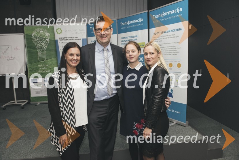  Maja Vehovec, vodja pisarne, Transformacija d.o.o.;  Miha Bavec, poslovni trener in coach, Transformacija d.o.o;  Natalija Lužar, skrbnica ključnih strank, Transformacija d.o.o.;  Urška Židanek, skrbnica ključnih strank, Transformacije d.o.o.Delovna razmerja v podjetjih, predavanje