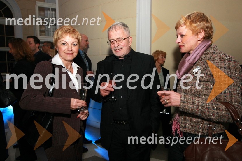 Vojka Ravbar, izvršna direktorica SKB Banke in Peter Čeferin, odvetnik s spremljevalko Rijo ČičPredstavitev nove slovenske blagovne znamke Luna