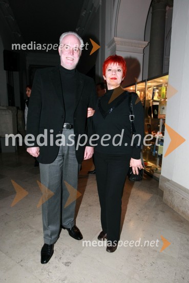 Marko Gorjanc, namestnik ravnatelja SNG Opera in balet Ljubljana in njegova žena Radomila, oblikovalka nakitaPredstavitev nove slovenske blagovne znamke Luna